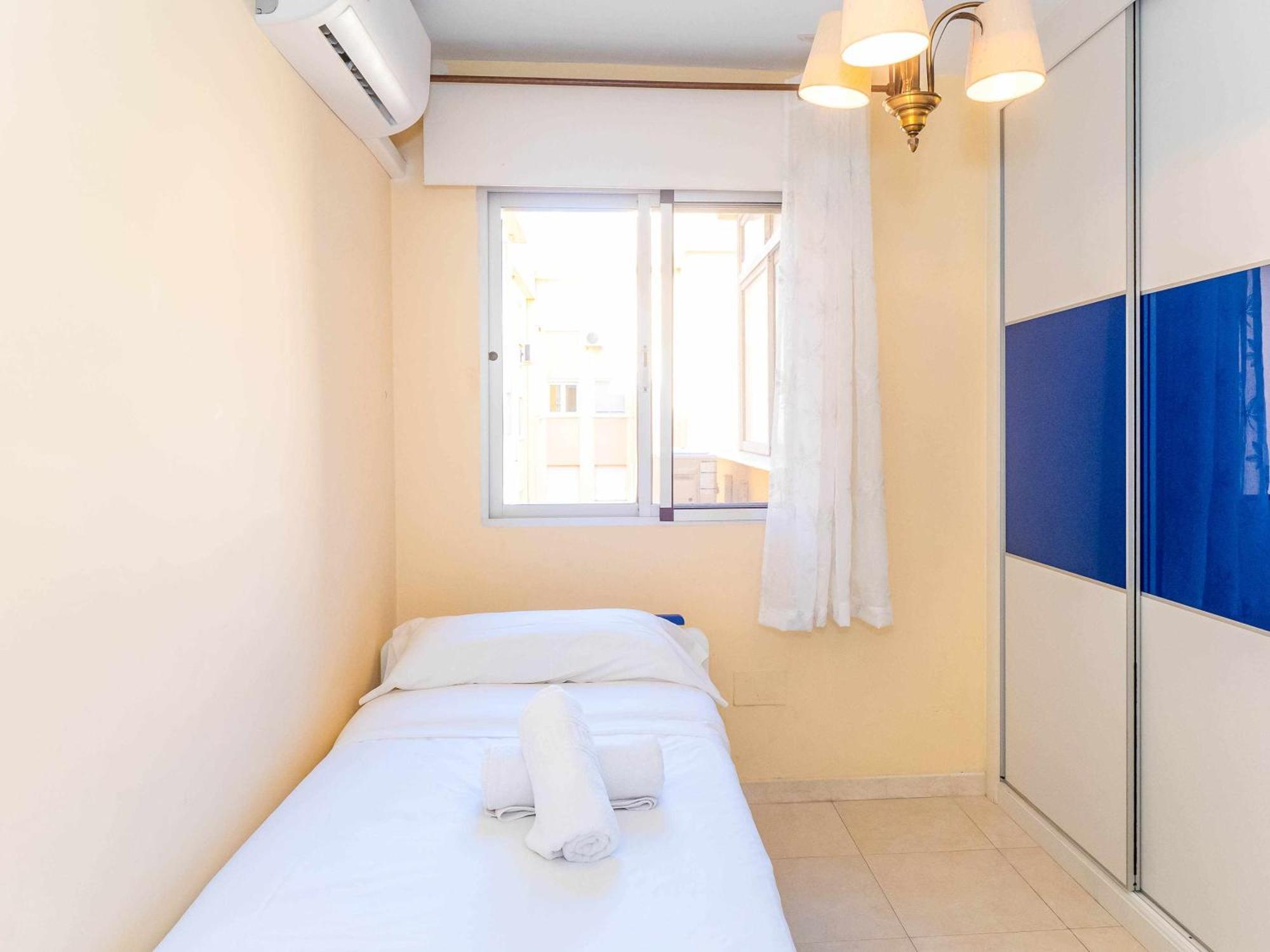 Centrico Apartamento Con Terraza En La Playa Rincón de la Victoria Exterior foto